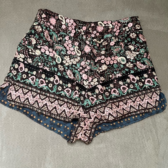 Anthropologie Antik Batik Helena Cotton Boho Quilted Shorts $161 SMALL 38 Black - Picture 9 of 10